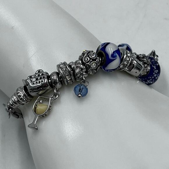European Blue White Vacation Beaded Charm Bracelet - Picture 1 of 8